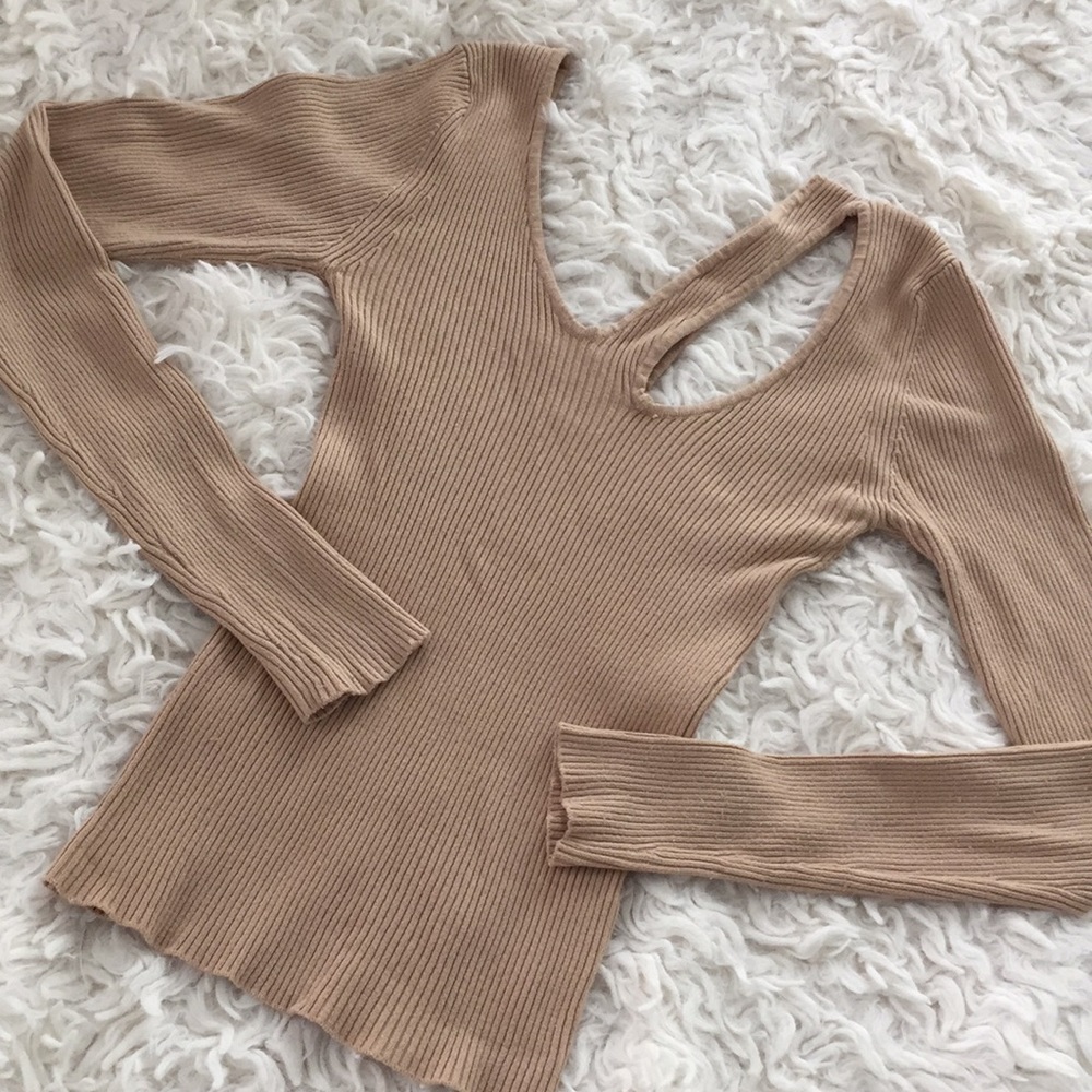 Forever 21 rib knit cutout long sleeve T